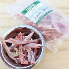 Cargar imagen en el visor de la galería, Patas de faisán crudas congeladas